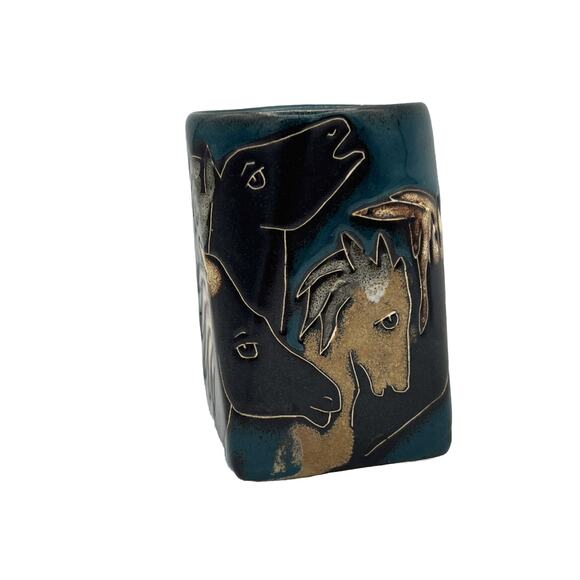Mara Mexico Ceramic Pottery Wild Horses Green Coffee Mug Cup 12 oz - Picture 10 of 11